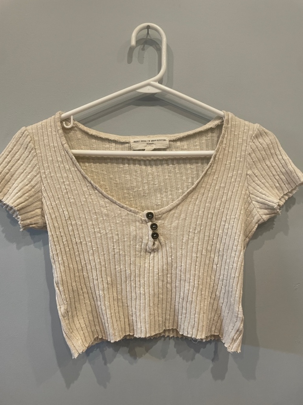 Ribbed Short Sleeve Scoop Neck Crop Top - Cream urban outfitters small
